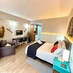 Lindo Studio Com Jacuzzi E Sacada A 50M Av Paulista